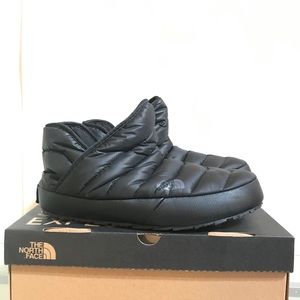 The North Face Thermoball slippers